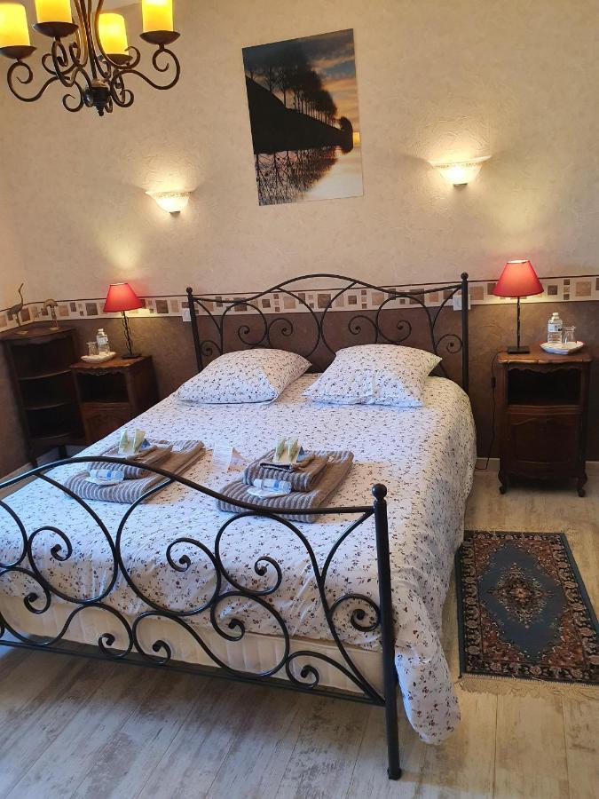 Au Bon Vivant Dampierre-sur-Salon Exteriör bild