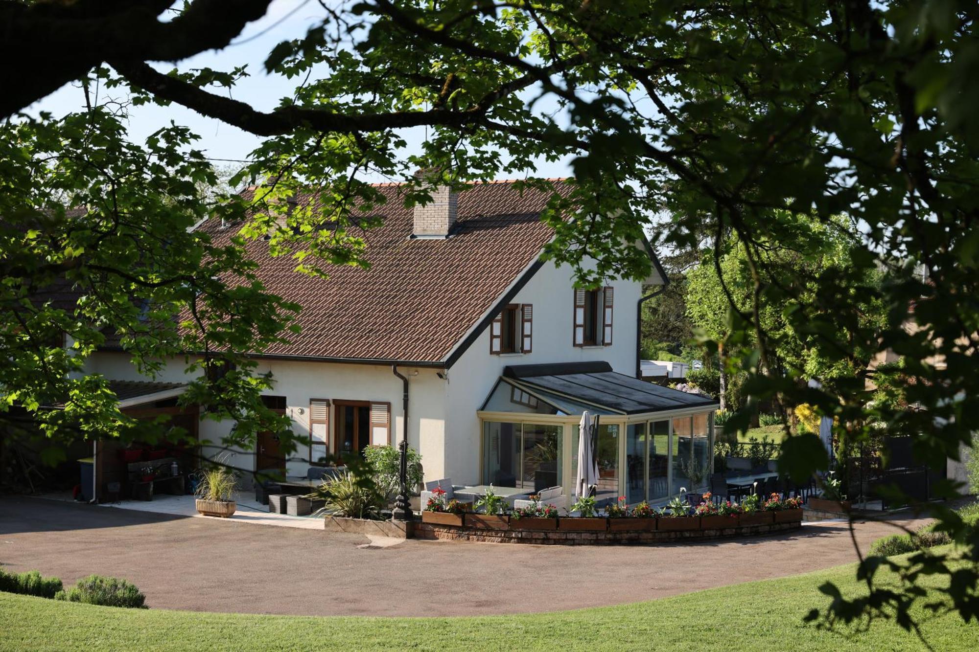 Au Bon Vivant Dampierre-sur-Salon Exteriör bild